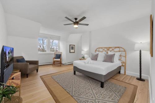 Cozy 2.5BR near Zoo - Hospitals - UC - Free Parking