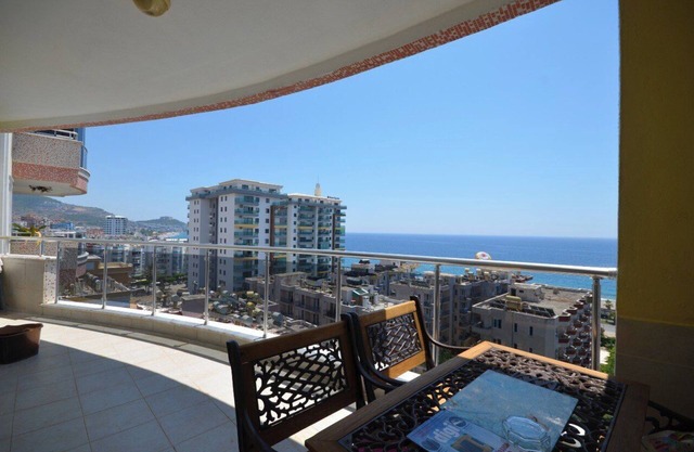 Cozy 2-bedroom apartment in Alanya