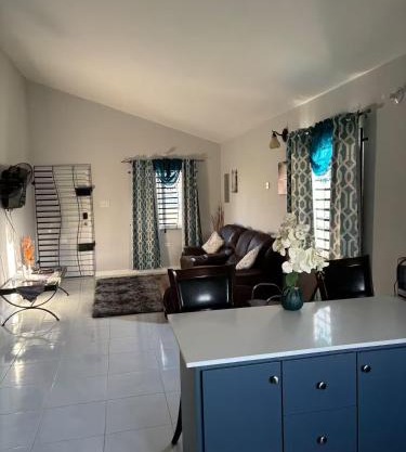 Cozy 2 bedroom