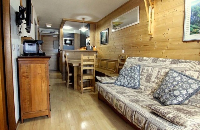 Cozy 2-Room Apartment for 6, Ski-in/Ski-out, South-Facing Balcony - L'Alpe d'Huez