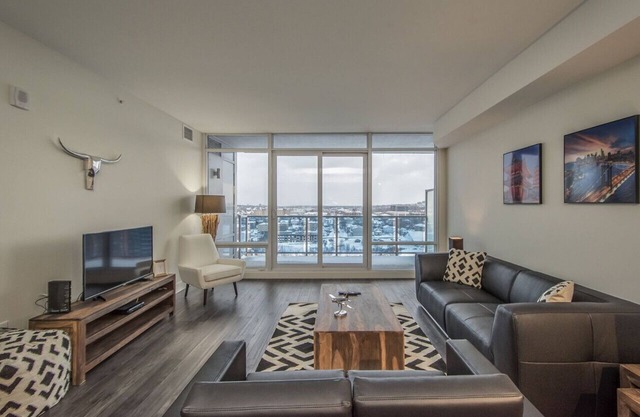 Cozy 2BR Apt near Bayers Lake Park