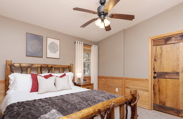 Cozy 2BR Cabin | Monthly Available | Mins f/ I/75