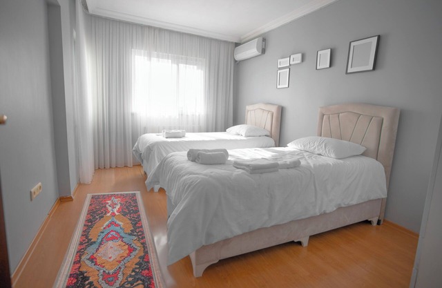 Cozy 3-bedroom apartment in amazing Istanbul with AC, WiFi