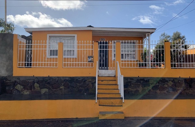 Cozy 3 bedroom house in Ensenada Mexico