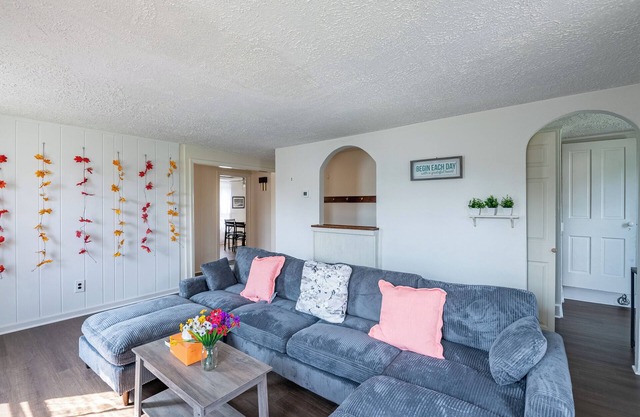Cozy 3-Bedroom in Philly Suburbs Paoli