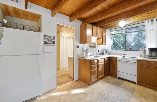 Cozy A-Frame in the Woods