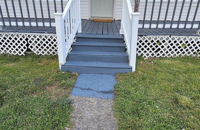 Cozy and comfortable retreat minutes away from local events,casino,beaches,etc.