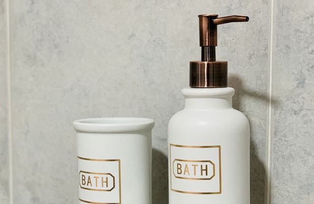 Cozy and quiet downtown apartment! Right next to the main street