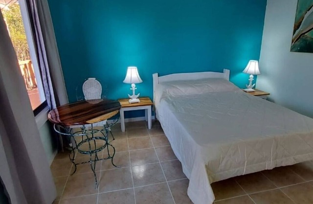 Cozy and Serene Villa 1 Mile from Gulf of Nicoya