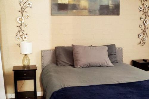 Cozy and Sweet Accommodation in Midtown Tucson