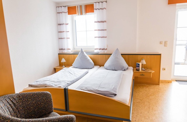 Cozy apartment (35 sqm) with balcony and lake view