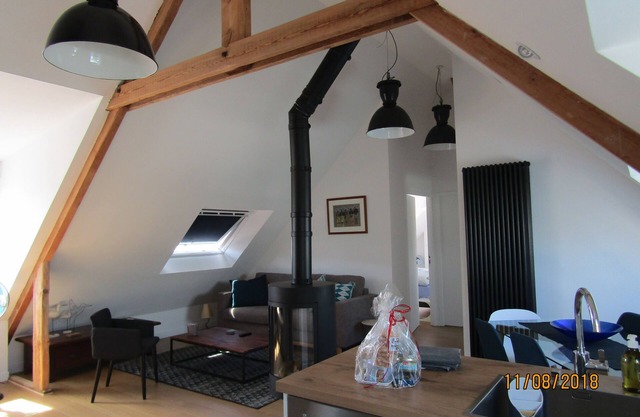 Cozy apartment in the city center, 2 steps from the beaches - Stove - Garage