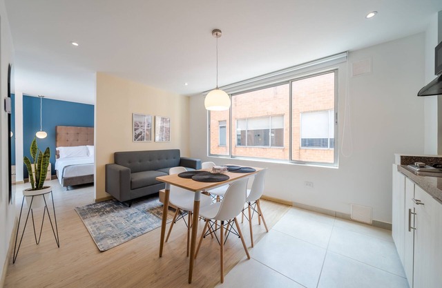 Cozy Apartment in Zona G with Laundry Facilities