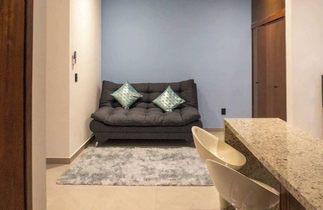 Cozy apartment just two blocks from the beach