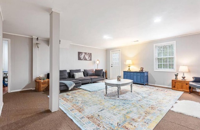 Cozy basement apartment