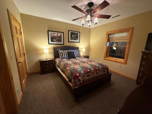 Cozy Bear Chalet