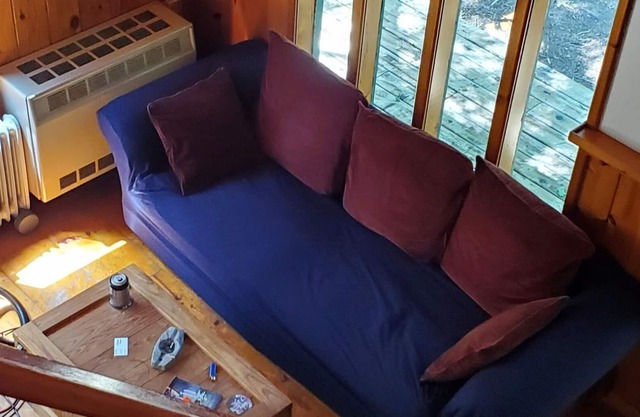 Cozy Cabin in the woods