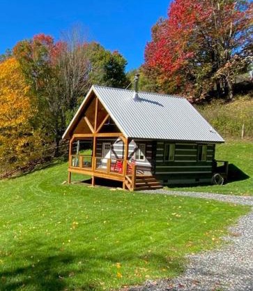 Cozy Cabin Near Grayson Highlands State Park
