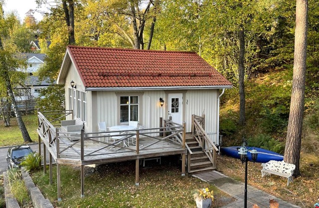 Cozy cabin, neighbour to lake & national park