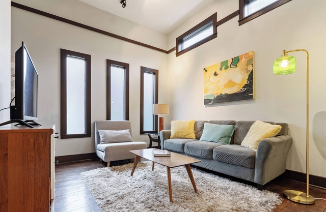 Cozy Capitol Hill Cottage