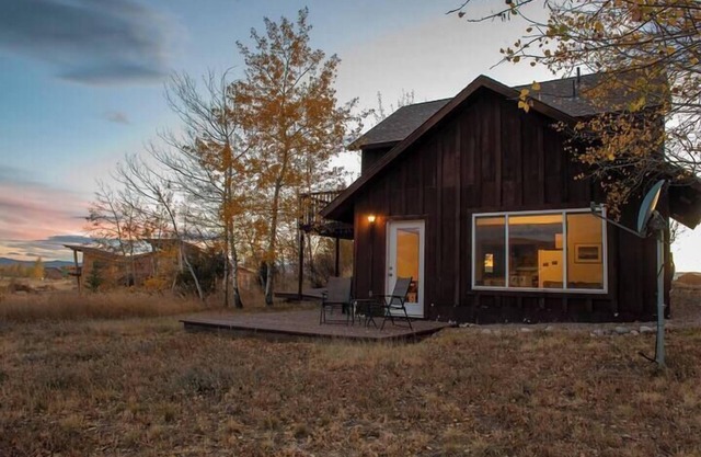 Cozy Condo with Teton Views!