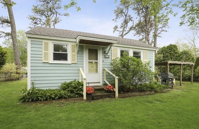 Cozy Cottage in Eastham near National Seashore