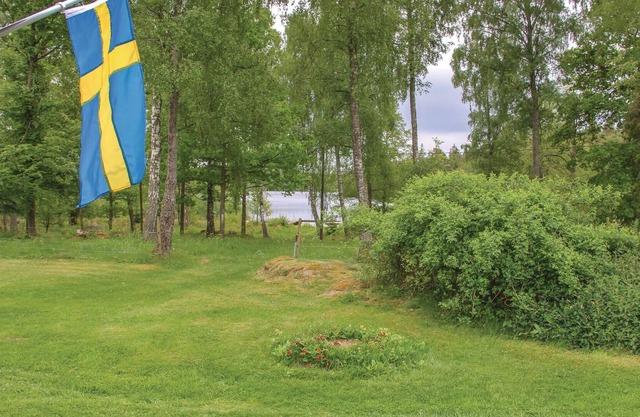 Cozy cottage in Johannishus with lake view and quiet in a cul-de-sac near the lake Bågsjön, about 20