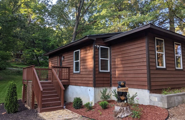 Cozy Cottage Near Lake Lanier