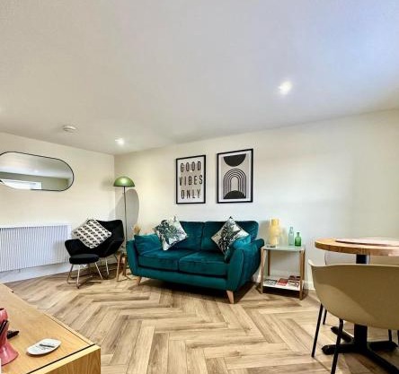 Cozy Cottage Retreat