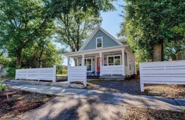 Cozy Cottage Style Home near downtown Wilmington