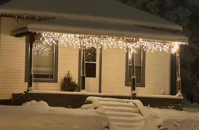 Cozy Cottage just right for your visit to Wess Springs, sleeps 4