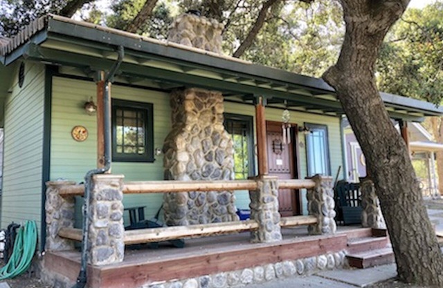 Cozy Country Cottage on 1,000 Acre Working Ranch -10 Min to Pinnacles Nat'l Park
