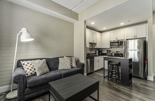 Cozy Efficiency at Downtown Manistee