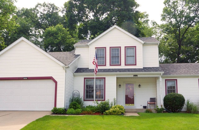 Cozy haven near ND - 4 Bedroom Getaway!