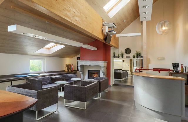 Cozy Holiday Home in Sainte-Ode with Sauna