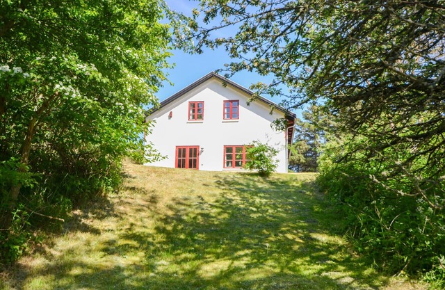 Cozy home in Anholt with WiFi