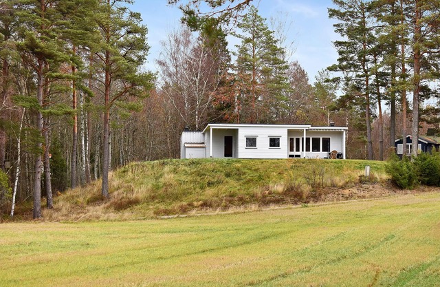Cozy home in Björköby with kitchen