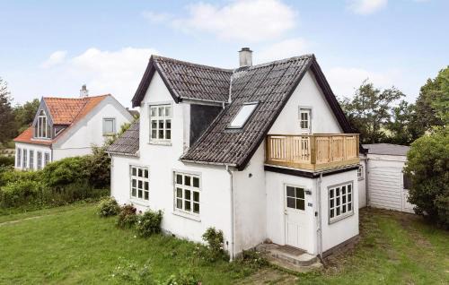 Cozy Home In Nørre Alslev With Wifi