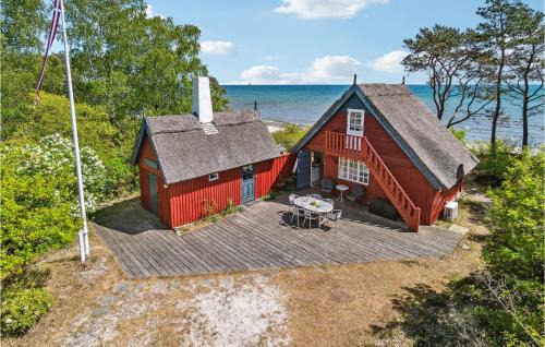 Cozy Home In Nexø With Kitchen