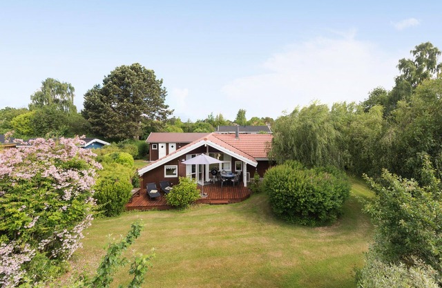 Cozy home in Rødvig Stevns with WiFi