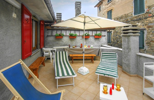 Cozy home in Volegno with kitchenette