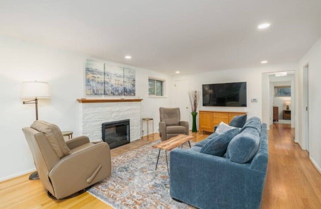Cozy Home near Children's Hospital & UW Medical Center at Montlakenn