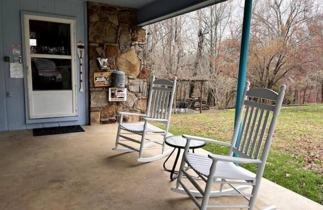 Cozy Home Near the Buffalo River