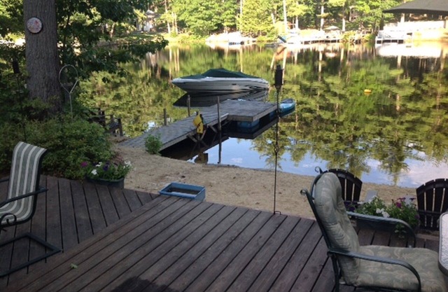 Cozy Lakefront Escape with Private Beach & Stunning Views