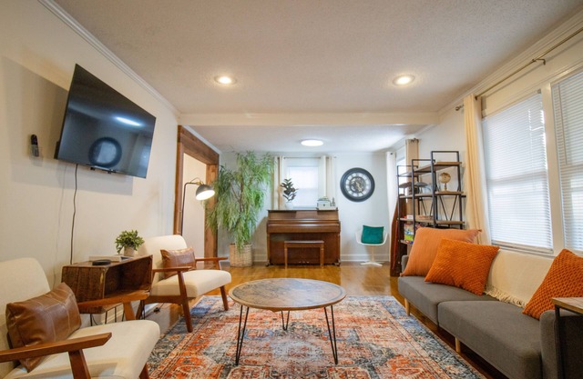 Cozy Mauldin Hill by Brick and Home