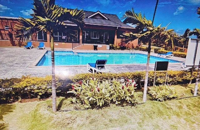 Cozy modern home close to Airport, Attractions & Beaches located in Falmouth.