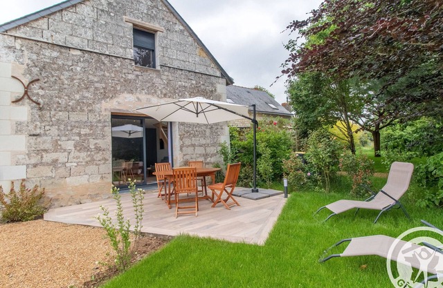 Cozy Modern Retreat: Renovated, Terrace, Near Loire River & Castles, Ideal for Couples
