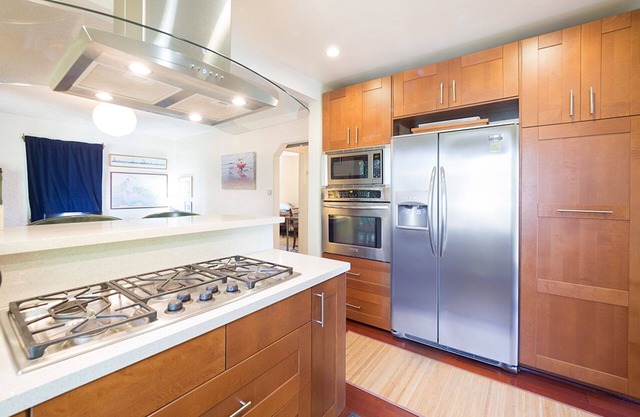 COZY MT. WASHINGTON BUNGALOW - In/Out Cali Living