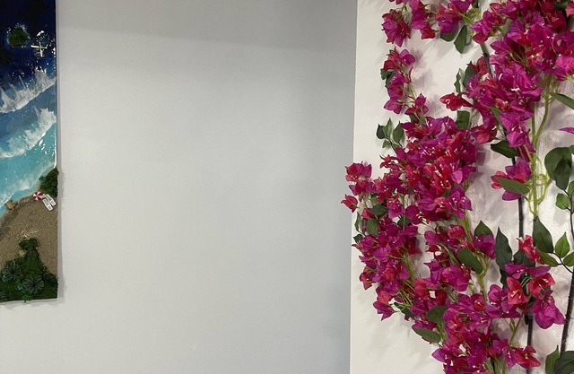 Cozy nature and beach inspired space