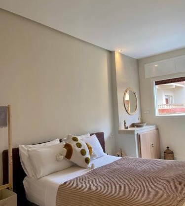 Cozy nest bedroom - family only